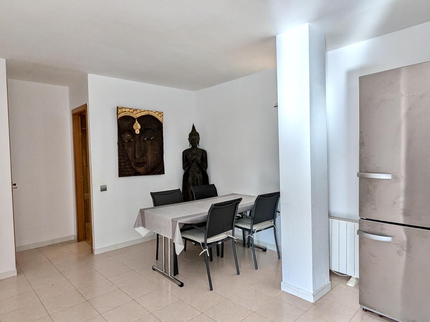 Spacious apartment with a large terrace in Tossa de Mar