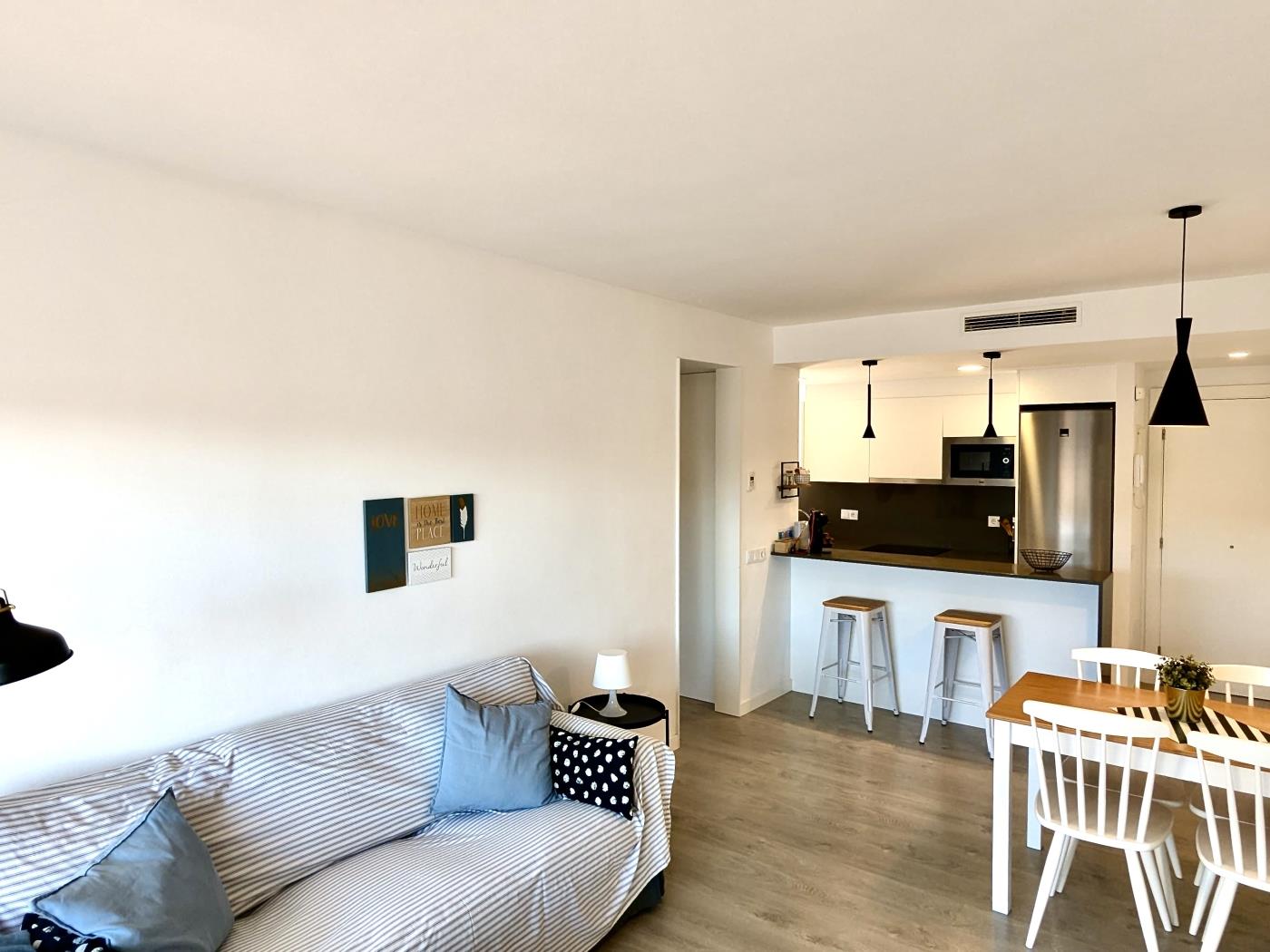 Discover Tossa de Mar! Apartment with Parking and All the Comfort in Tossa de Mar