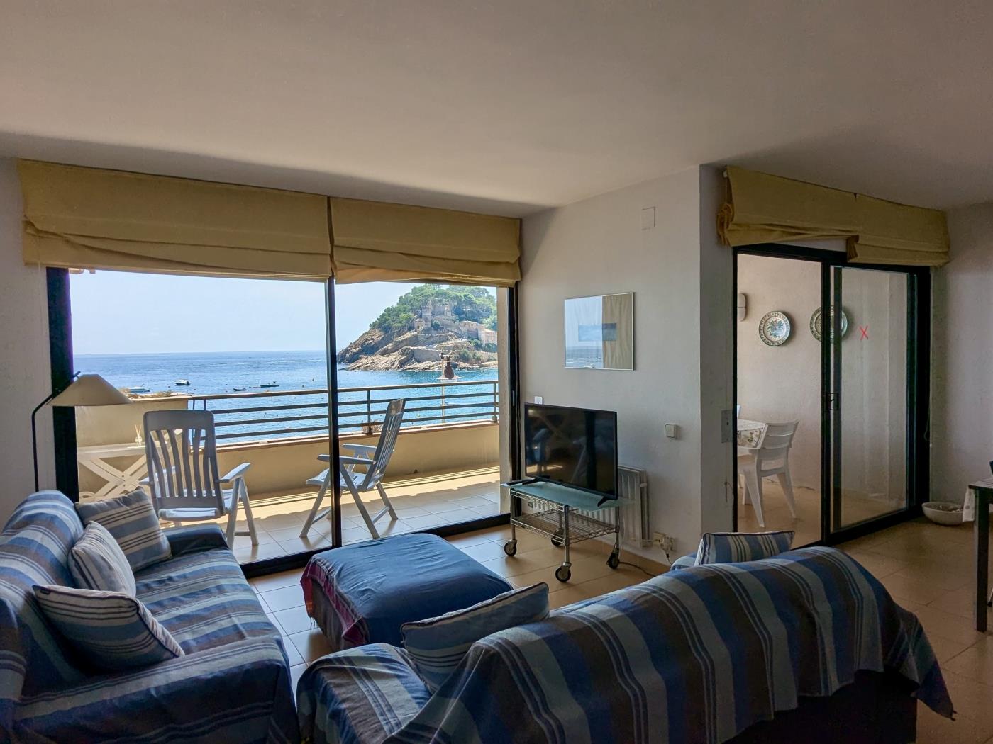 Apartment with Sea Views on the Beachfront in Tossa de Mar. in Tossa de Mar