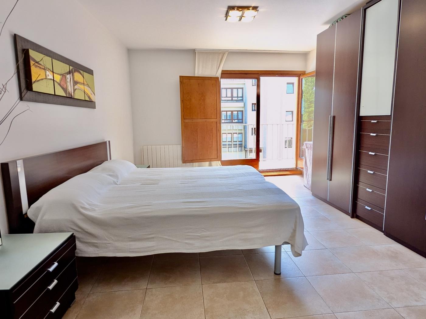 Ampli pis amb piscina comunitària al centre a Tossa de Mar