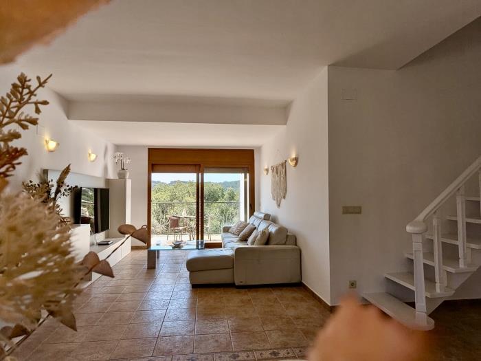Fabulous holiday home with stunning views and spacious living