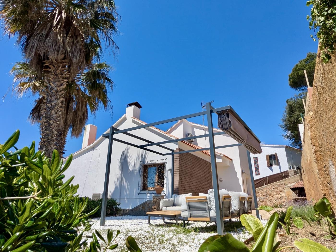 Fabulous holiday home with stunning views and spacious living in Tossa de Mar
