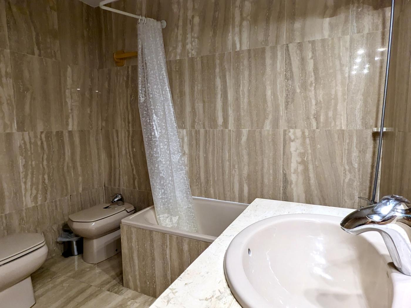 REVH106 Apartamento con terraza a Tossa de Mar