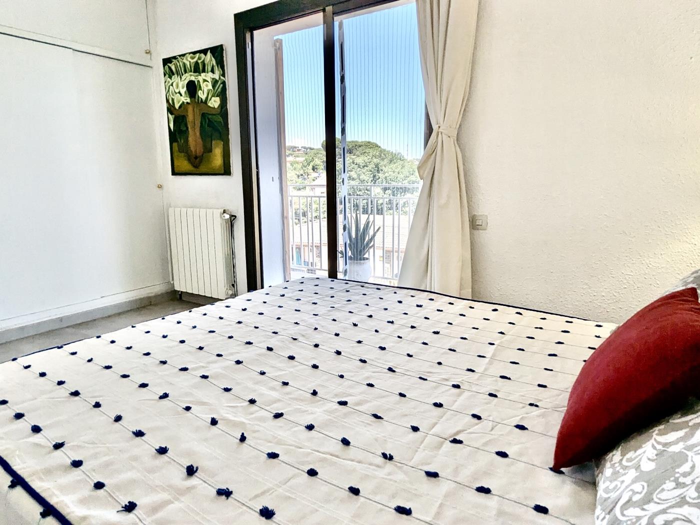 Maison avec piscine, jardin et appartement séparé à Maçanet de la à Maçanet de la Selva
