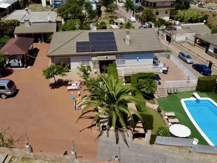 Maison avec piscine, jardin et appartement séparé à Maçanet de la à Maçanet de la Selva