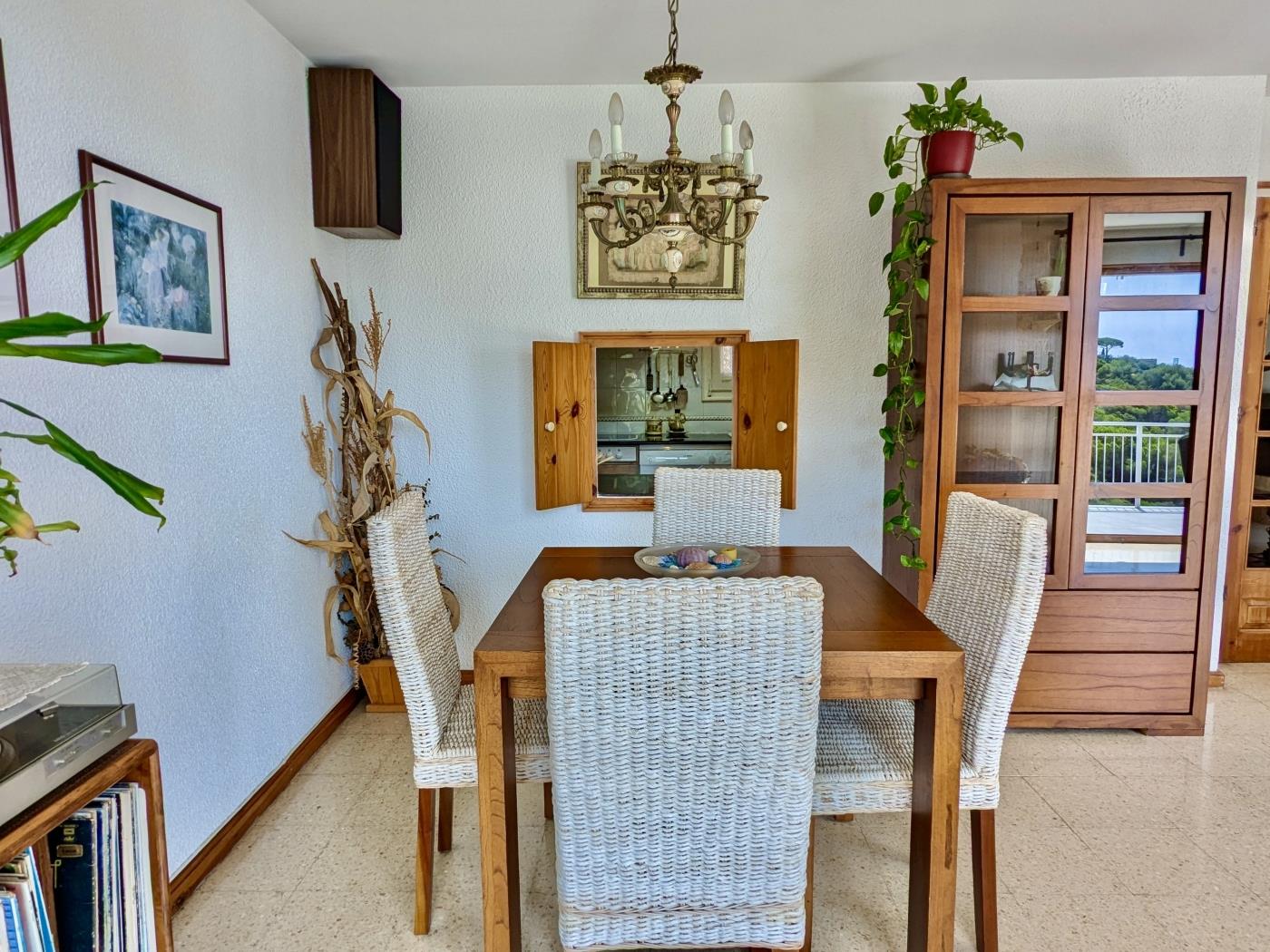 Mediterranean Home in Santa Maria de Llorel – Privacy and Views in Tossa de Mar