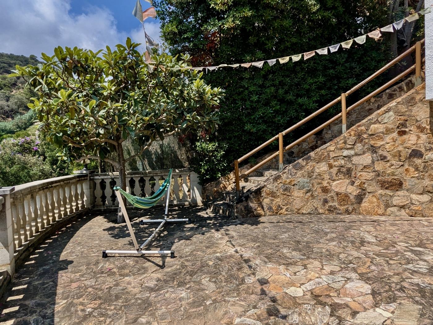 Mediterranean Home in Santa Maria de Llorel – Privacy and Views in Tossa de Mar