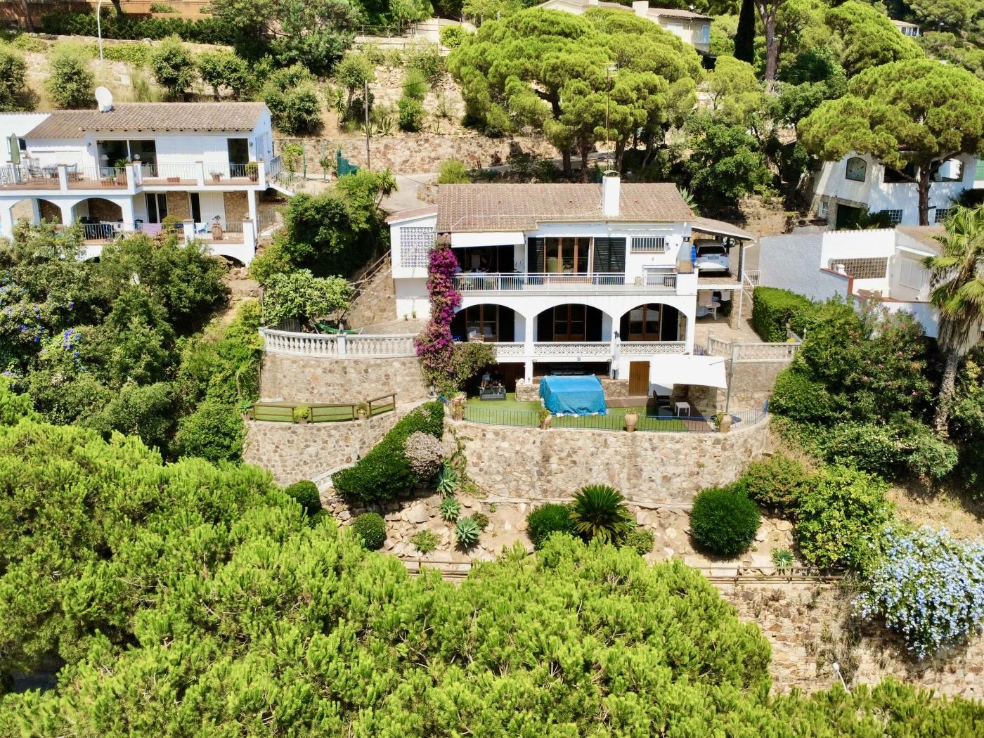 Mediterranean Home in Santa Maria de Llorel – Privacy and Views in Tossa de Mar
