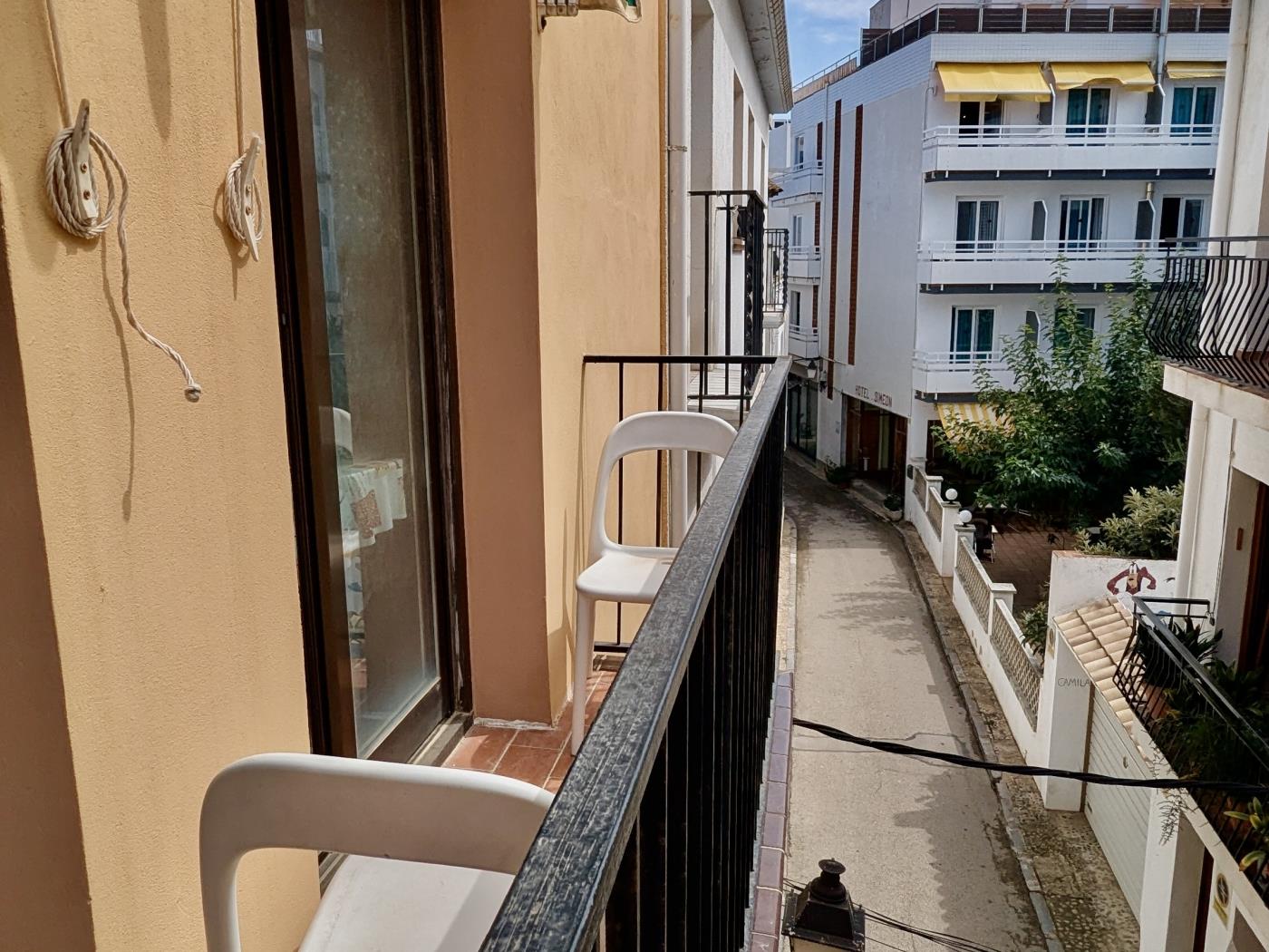 Appartement cosy 1 chambre avec balcon en plein centre-ville à Tossa de Mar