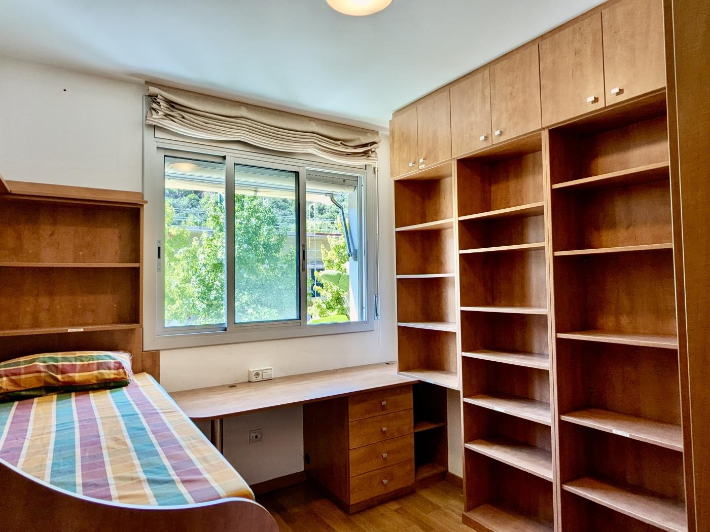 Apartament Lluminós de 3 Habitacions amb Piscina i Aparcament a Tossa de Mar