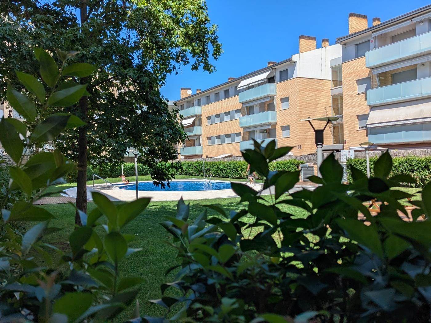 Apartament Lluminós de 3 Habitacions amb Piscina i Aparcament a Tossa de Mar