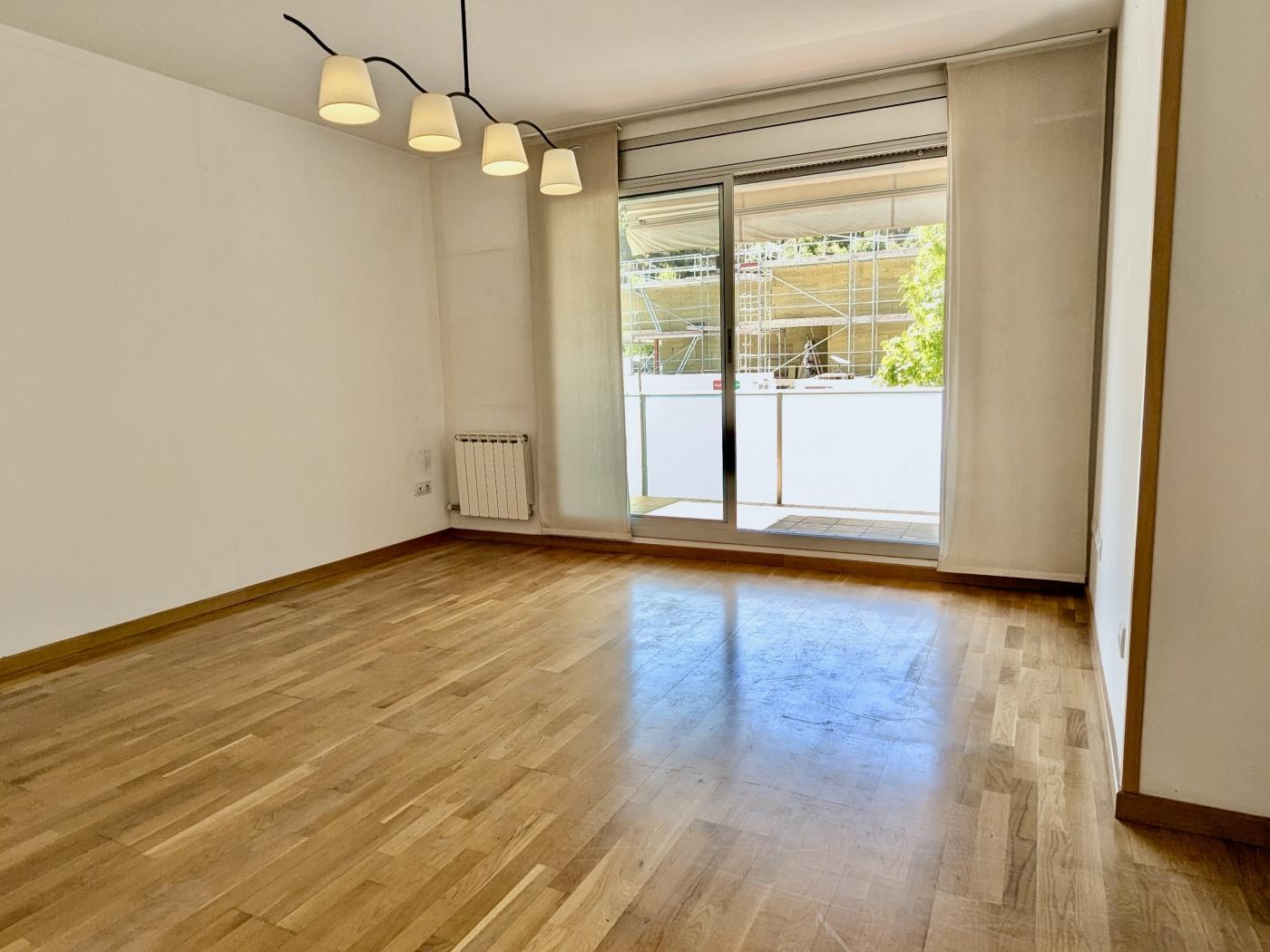 Apartament Lluminós de 3 Habitacions amb Piscina i Aparcament a Tossa de Mar