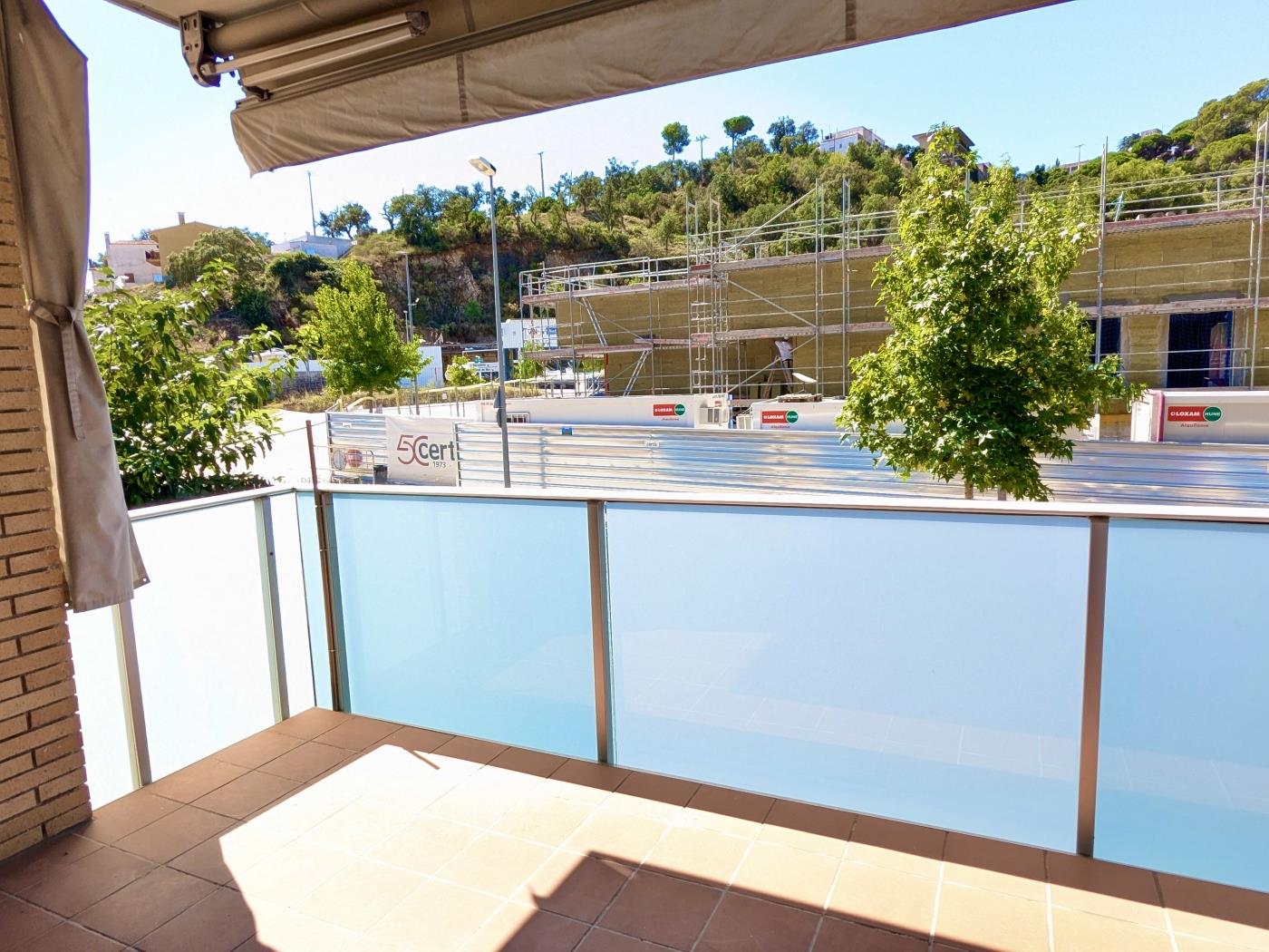 Apartament Lluminós de 3 Habitacions amb Piscina i Aparcament a Tossa de Mar