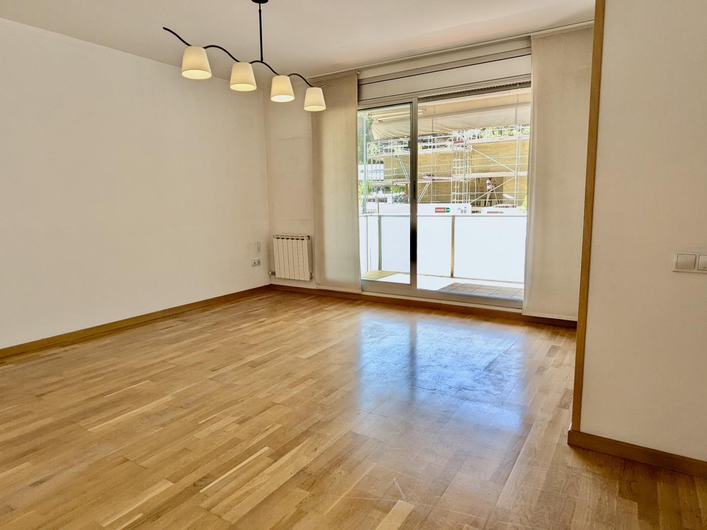 Apartament Lluminós de 3 Habitacions amb Piscina i Aparcament a Tossa de Mar