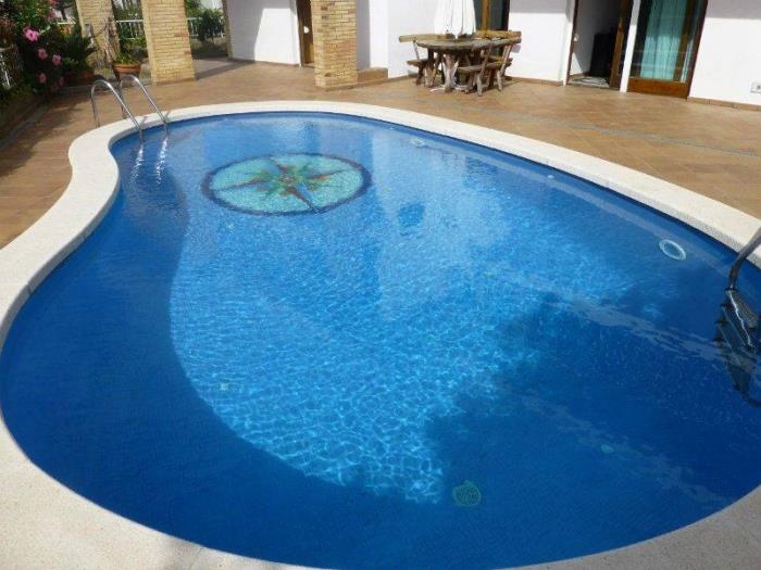 Casa Espaciosa con Zona Exterior Privada en Tossa de Mar