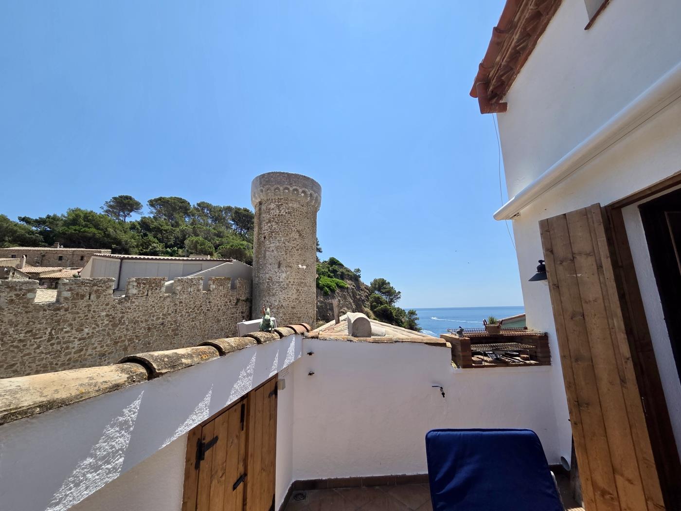 EVH137 - Casa amb encant davant la platja de Codolar a Tossa de Mar