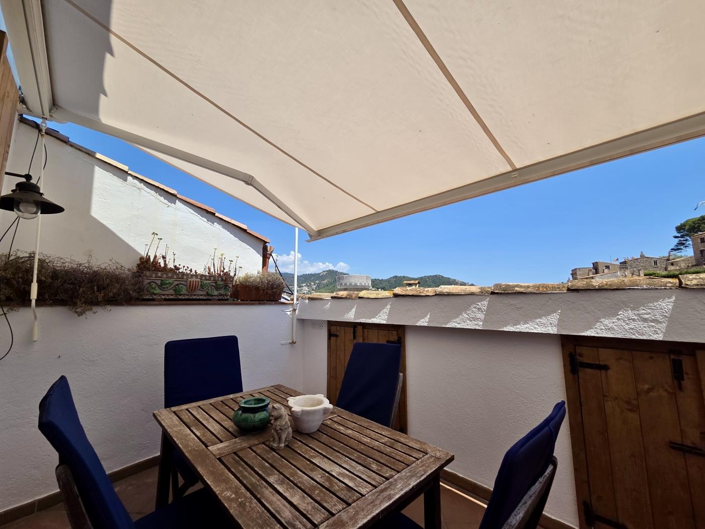 EVH137 - Casa amb encant davant la platja de Codolar a Tossa de Mar