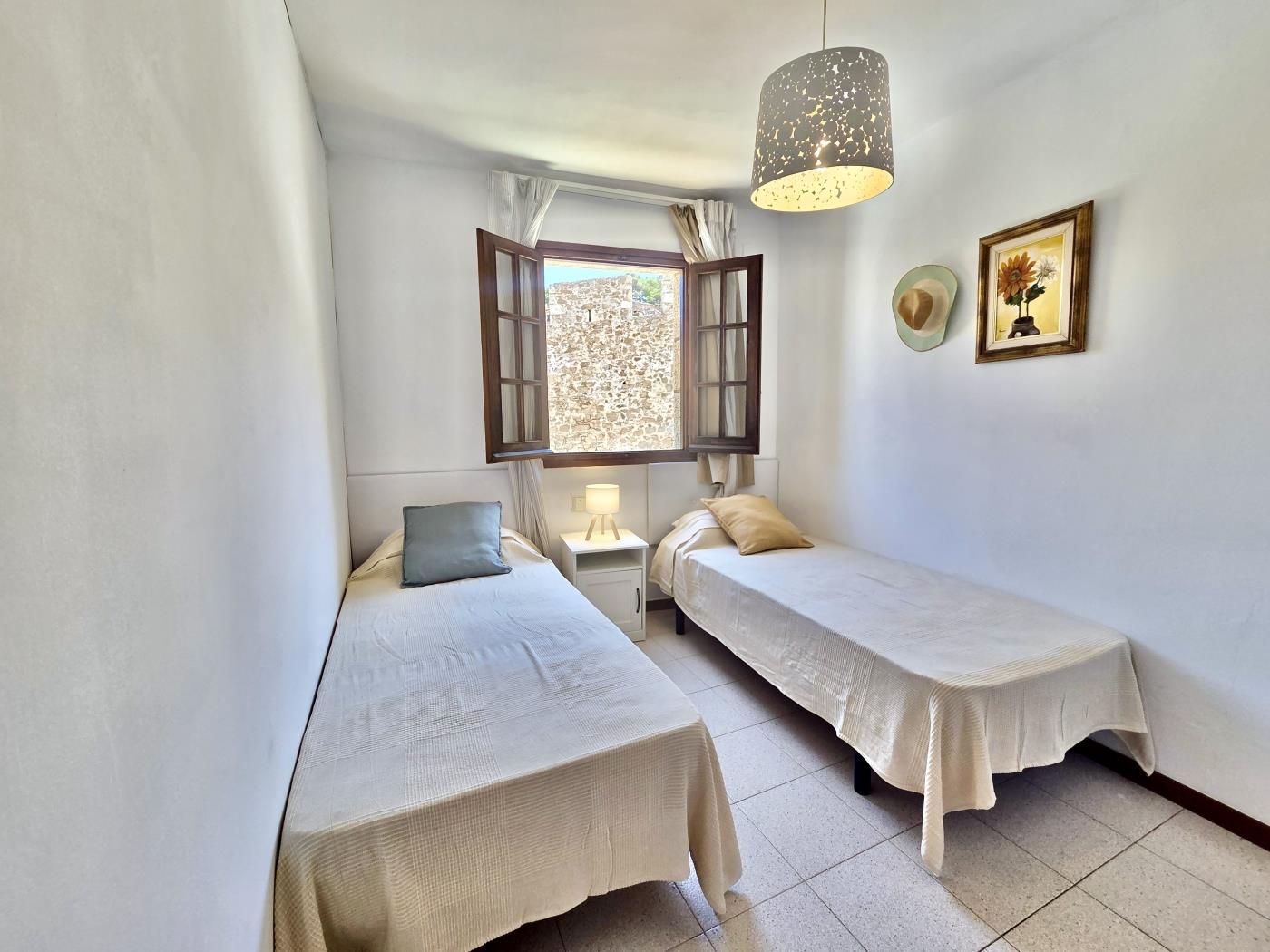 EVH137 - Casa amb encant davant la platja de Codolar a Tossa de Mar