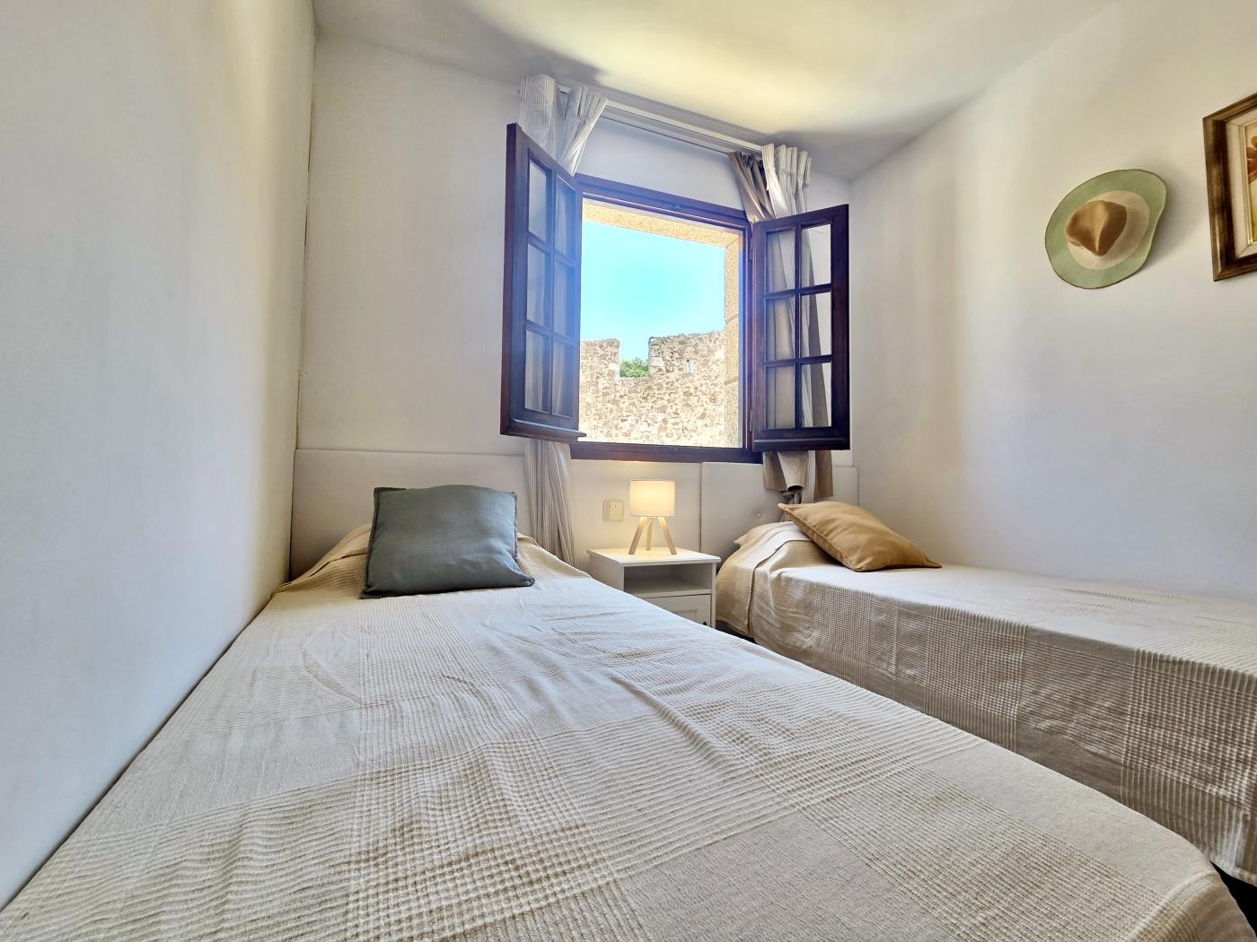 EVH137 - Casa amb encant davant la platja de Codolar a Tossa de Mar