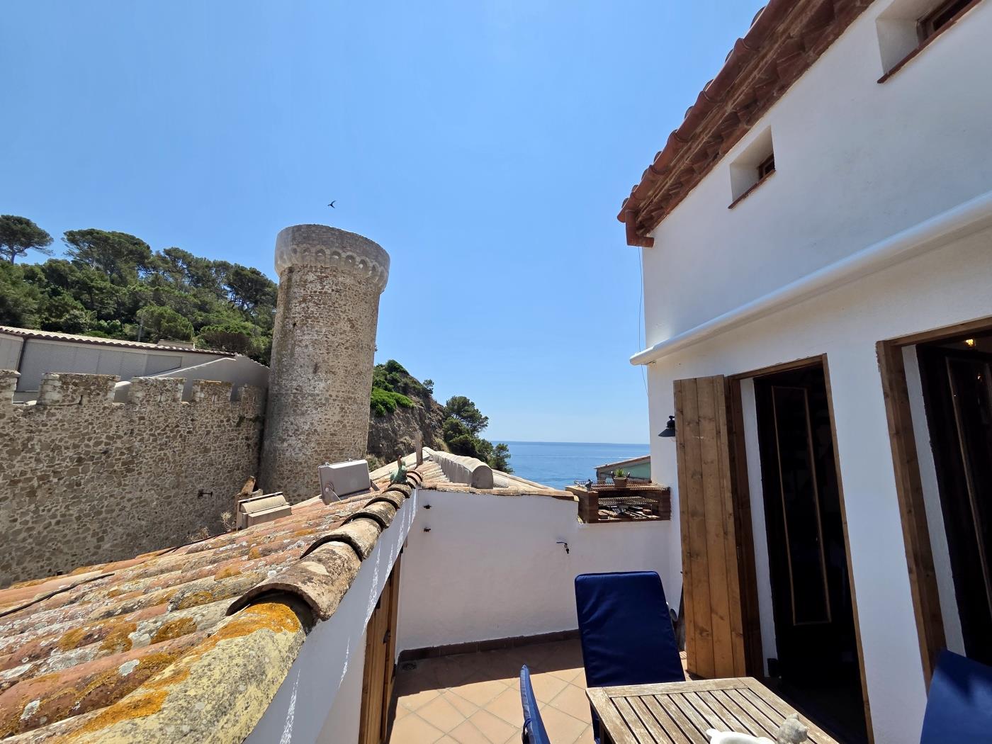 EVH137 - Casa amb encant davant la platja de Codolar a Tossa de Mar